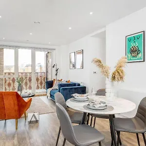 https://urbanluxeryapartments.brighton-hotels-england.com